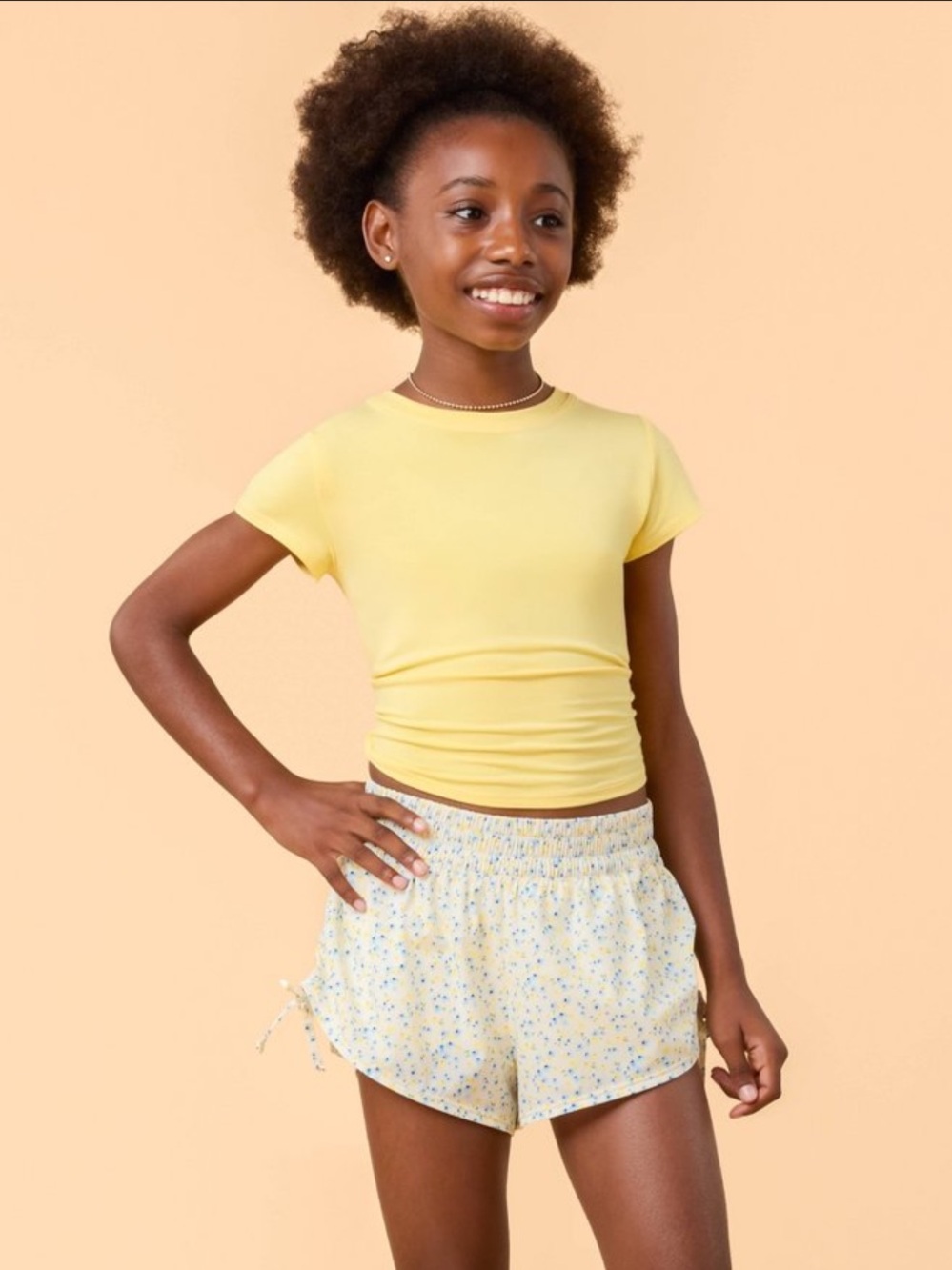 Blogilates Girls' Mommy & Me Tiny Bows Shorts - White Floral Print XL (14)